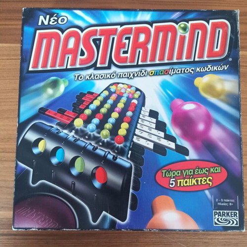 Mastermind board game used, Parker Hasbro, 2 to 5 players