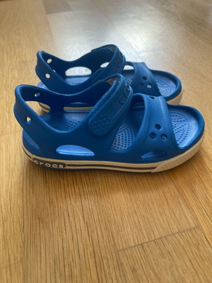 Σανδάλια Crocs μπλε νούμερο c8 σαν καινούργιο