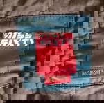  Miss sixty μπουφαν