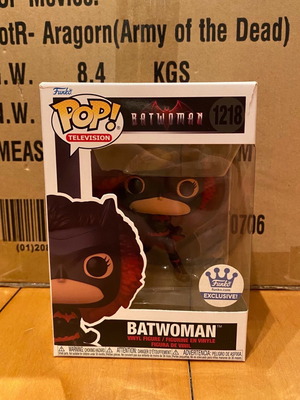 Batwoman Funko Pop 1218 new
