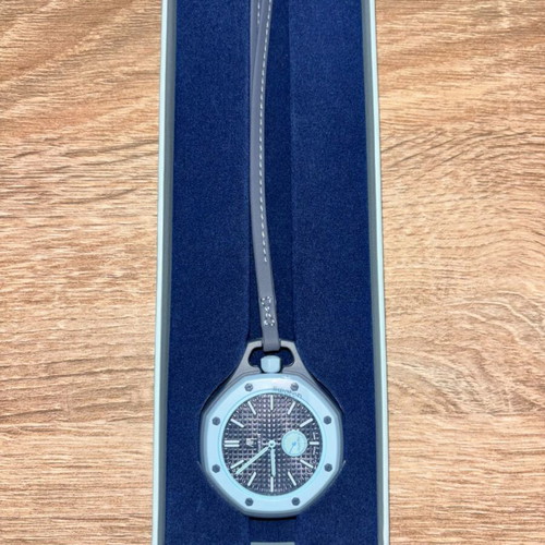 Swatch x Ap Royal Pop Blue Quartz Watch like new