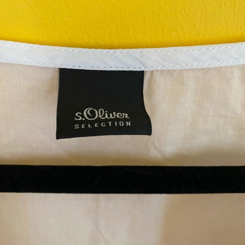 S.Oliver white cotton tunic blouse with silver embroidery size L like new