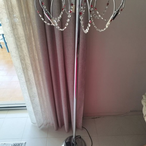 Floor lamp used, 1.70 m height with bulbs included