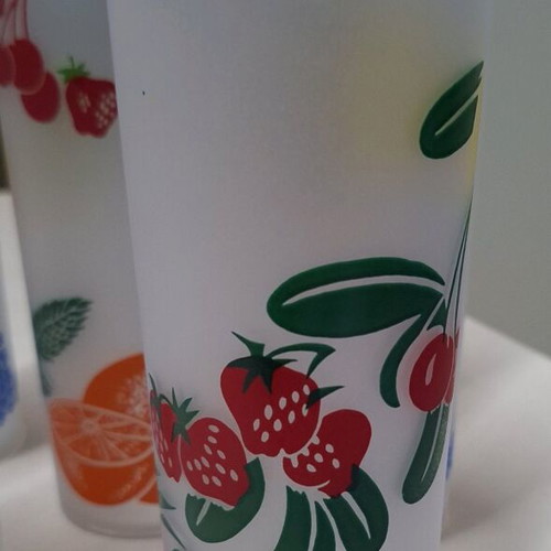 Set of 7 glass glasses for soft drinks like new with fruit designs