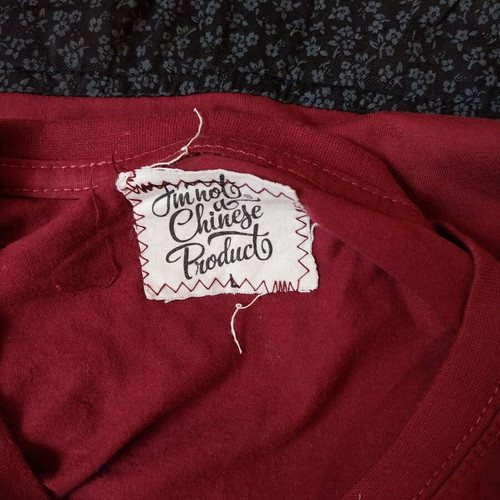 Men's shirt like new, burgundy color, size L