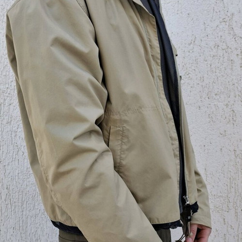 Vintage Armani Jeans windbreaker jacket like new, size 40