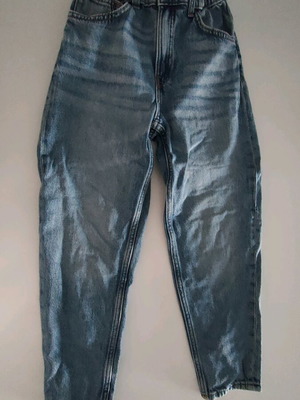 Jeans H&M σαν καινούργιο, μέγεθος 128, μπλε