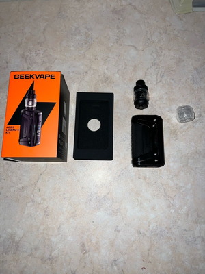 Geekvape Aegis Legend 5 Kit like new