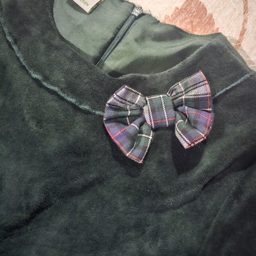 Velvet dress with plaid skirt for girl 12 years, like new, green