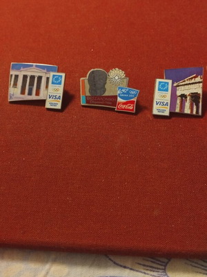 Pins Athens sponsor 2004 like new, collectible set of 3