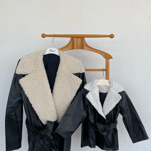 Matchy Matchy outerwear for mom and daughter like new, black, XS