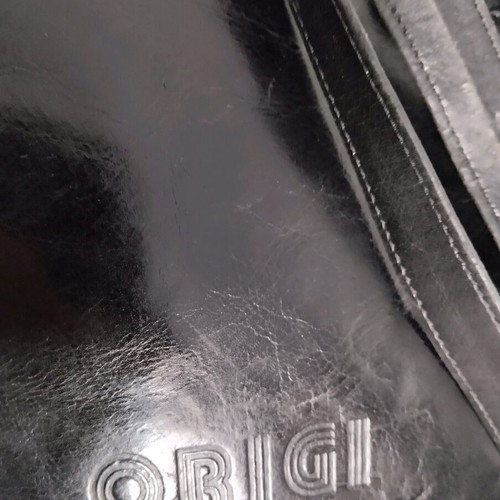 Leather vintage shoulder bag like new, black