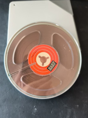 Audio reel 11 centimeters sealed, new