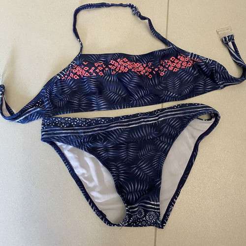 Bikini for girl like new