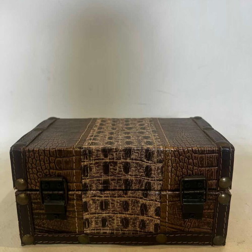 Decorative storage box used, synthetic leather 8.5x10.5