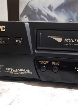 JVC Video VCR P175 Like New with Remote and Accessories
