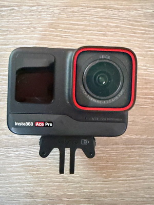 Insta 360 Ace Pro σαν καινούργιο