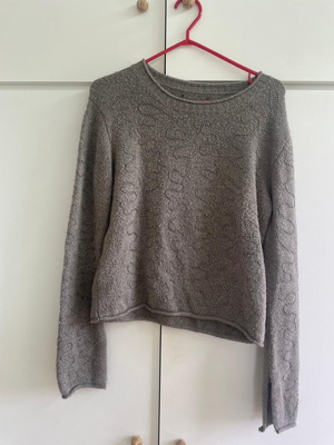 Gray knitted sweater with rhinestones used, asymmetric hem