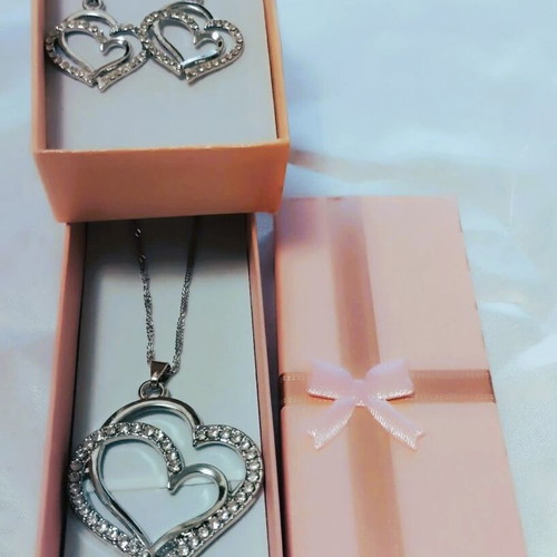 Heart necklace and earrings set with sparkling zircon, silver color, new