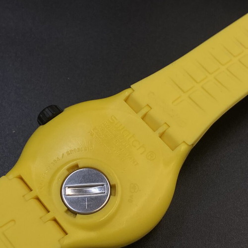 Swatch Scuba Libre Bumble Dive watch like new, yellow