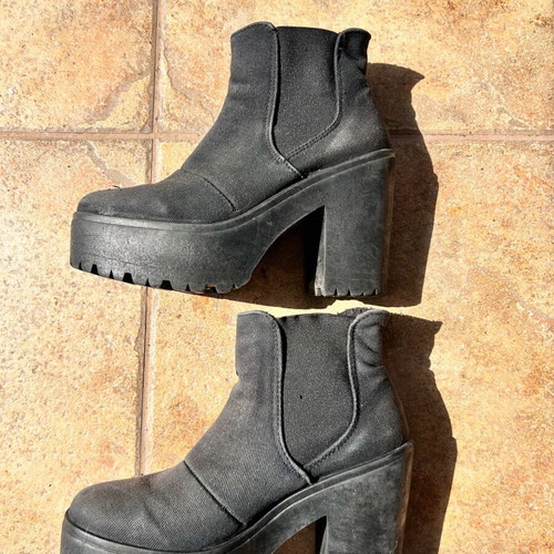 Topshop heeled boots size 37, black