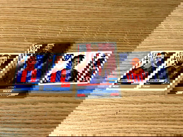 3 aftokollita chartakia Messi Champions League Barcelona Topps Panini paketo