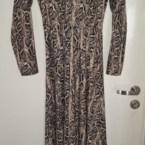 Long wrap dress leopard print Large by Secret like new