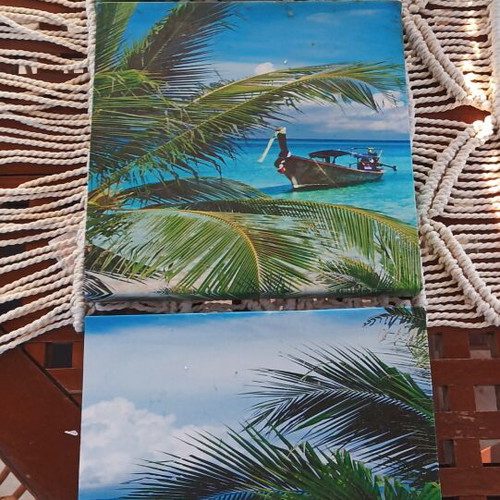 Paintings set of 3, like new, 25x25 cm each