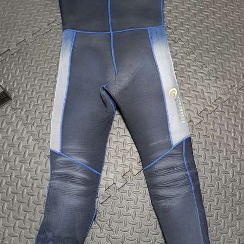 Mares Thermic 5mm Spearfishing Suit used, Large