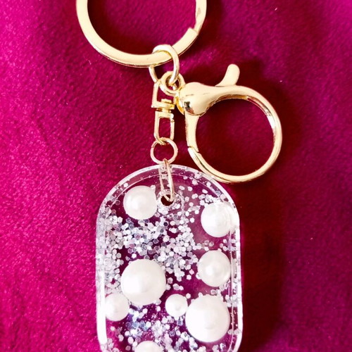 Handmade keychain new resin with pearls and silver detail