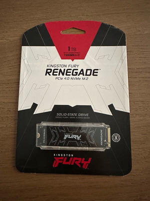 Kingston Fury Renegade SSD 1TB M.2 NVMe PCI Express 4.0 нов