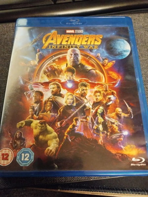 Avengers Infinity Blu-ray like new