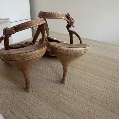 Prada vintage πέδιλα με καρδιά και χάντρες μέγεθος 40 μπεζ σαν καινούργιο