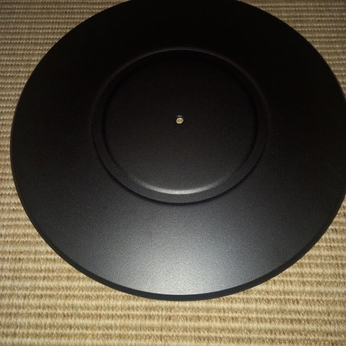 Pro-Ject Debut Carbon refurbished with SB, 2M red walnut/gloss white