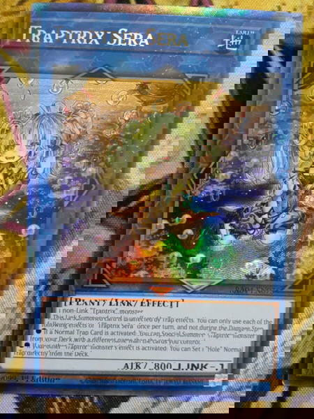 Traptrix Sera (Collectors Rare, Yugioh )