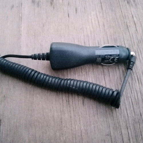 Nokia DC4 Car Charger like new