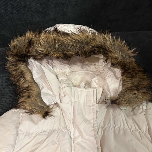 Benetton white jacket 100cm, 3 years old