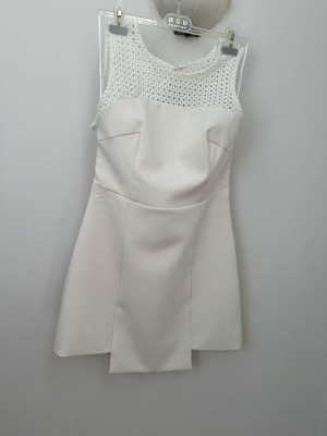 White dress True Decadence used, size L, with mark