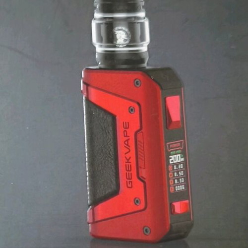 Geek Vape Aegis Legend 2 L200 Box Mod Kit 6ml like new, red