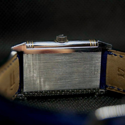 Jaeger Le-Coultre Reverso Classic watch new with two straps