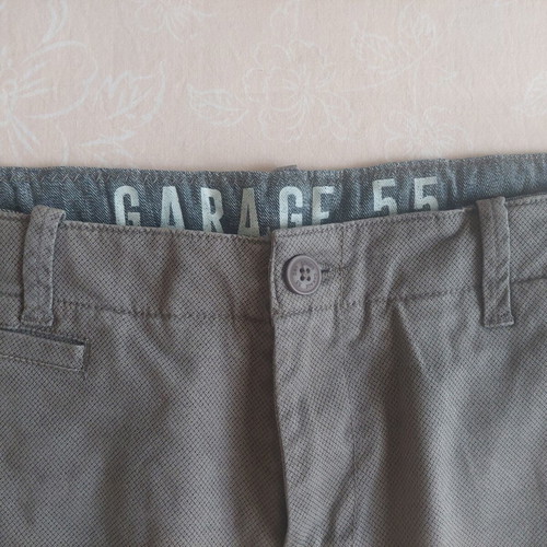 Garage 55 Men's Cargo Shorts new, grey with embossed fabric