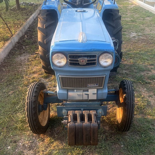 Hinomoto 1975E230 vineyard tractor used with 1.20x1.20 rotary tiller