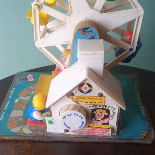 Antique wind-up toy used, good condition