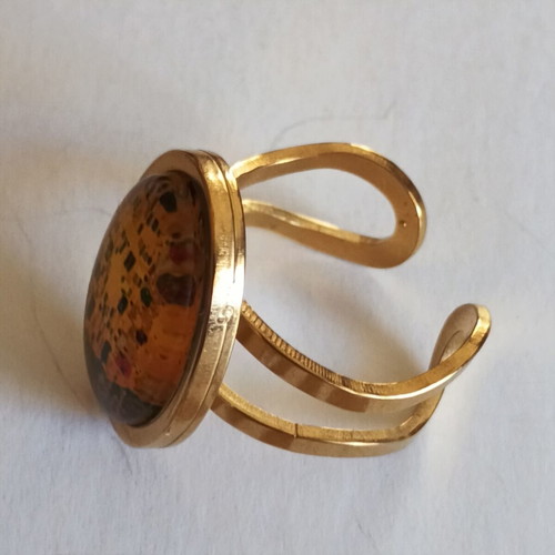 Gustav Klimt The Kiss adjustable stainless steel ring gold tone
