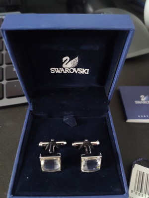 Swarovski men's cufflinks like new, white