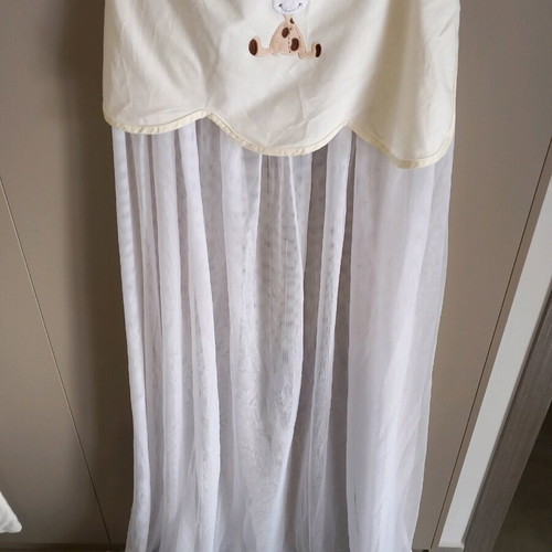 Palamaiki blanket and mosquito net like new for crib
