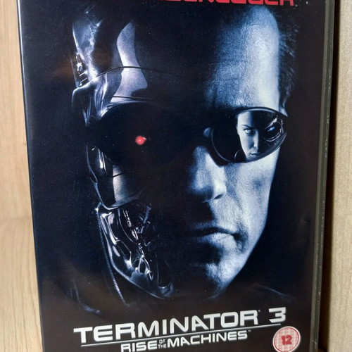 Terminator 3 DVD like new with English subtitles