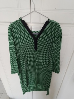 Sandro Ferrone green dress like new, medium/large