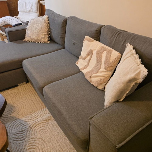 Corner sofa like new, gray, comfortable for small spaces