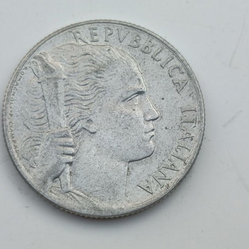 5 Lire Uva Aluminum Coin 1950 Italy